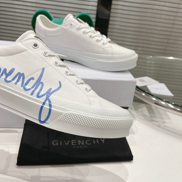 Givenchy Sneakers SNG080906