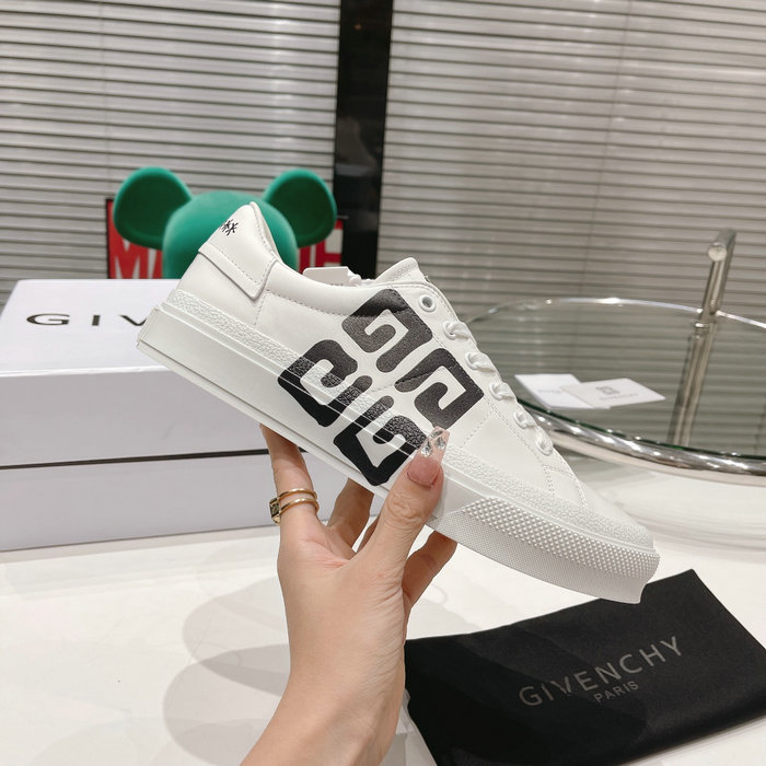 Givenchy Sneakers SNG080907