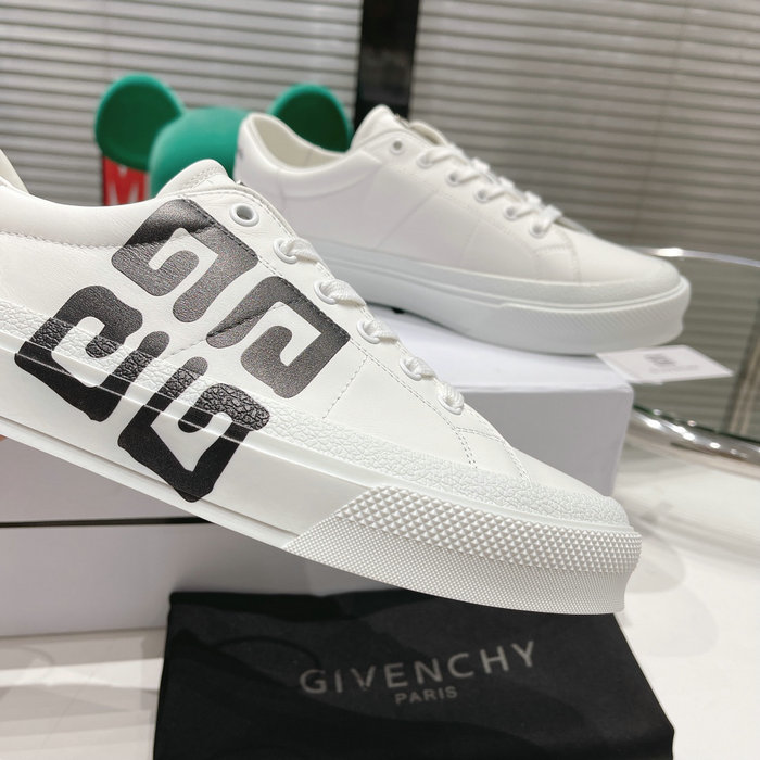 Givenchy Sneakers SNG080907