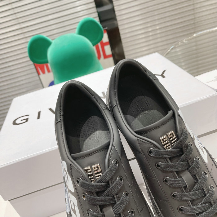 Givenchy Sneakers SNG080908