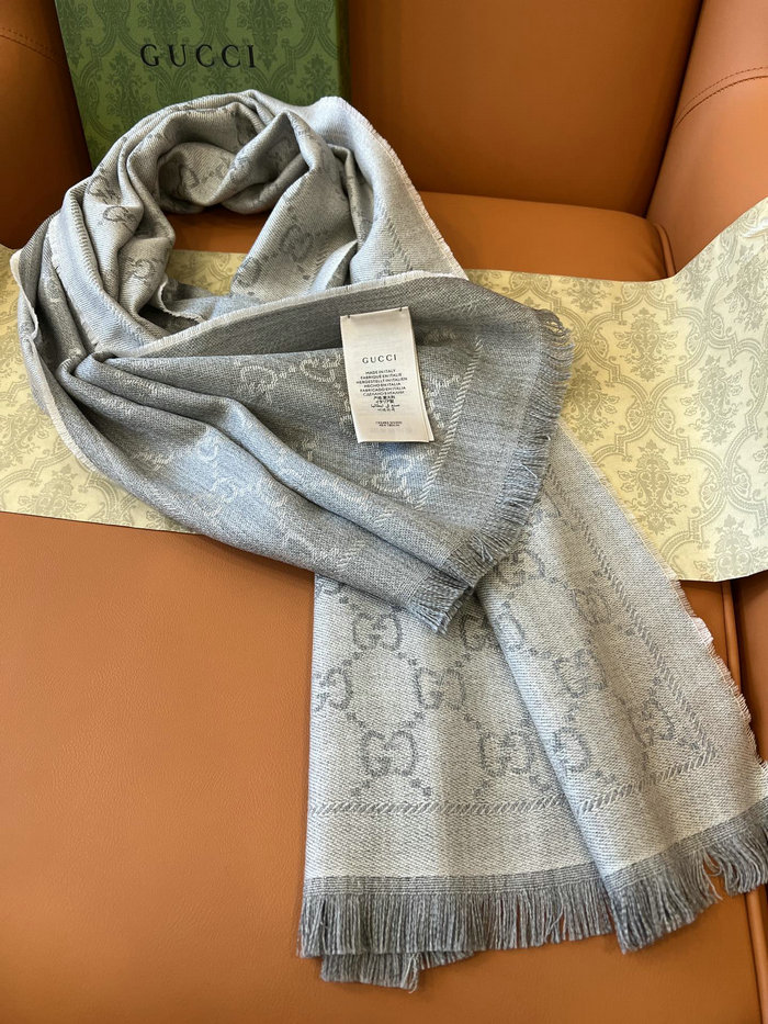 Gucci Wool Scarf GS080801