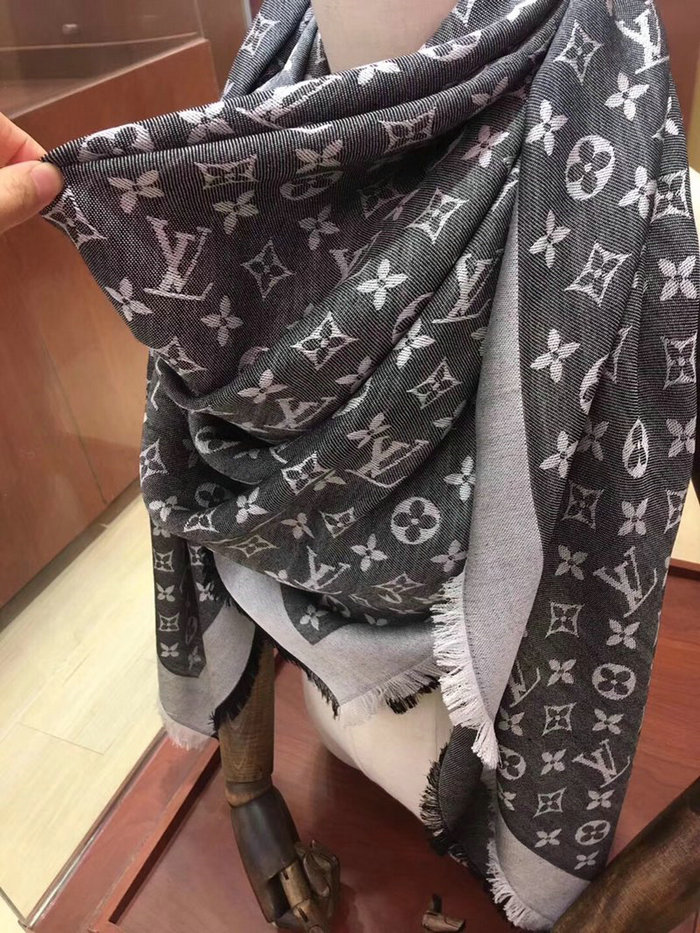 Louis Vuitton Monogram Denim Shawl LS0808011