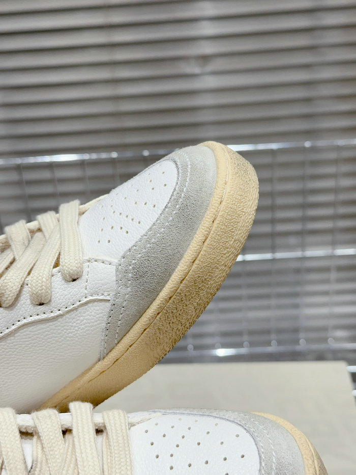 Golden Goose Calfskin Sneaker SNG082604