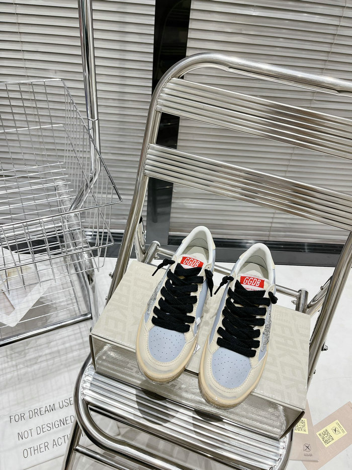 Golden Goose Calfskin Sneaker SNG082605