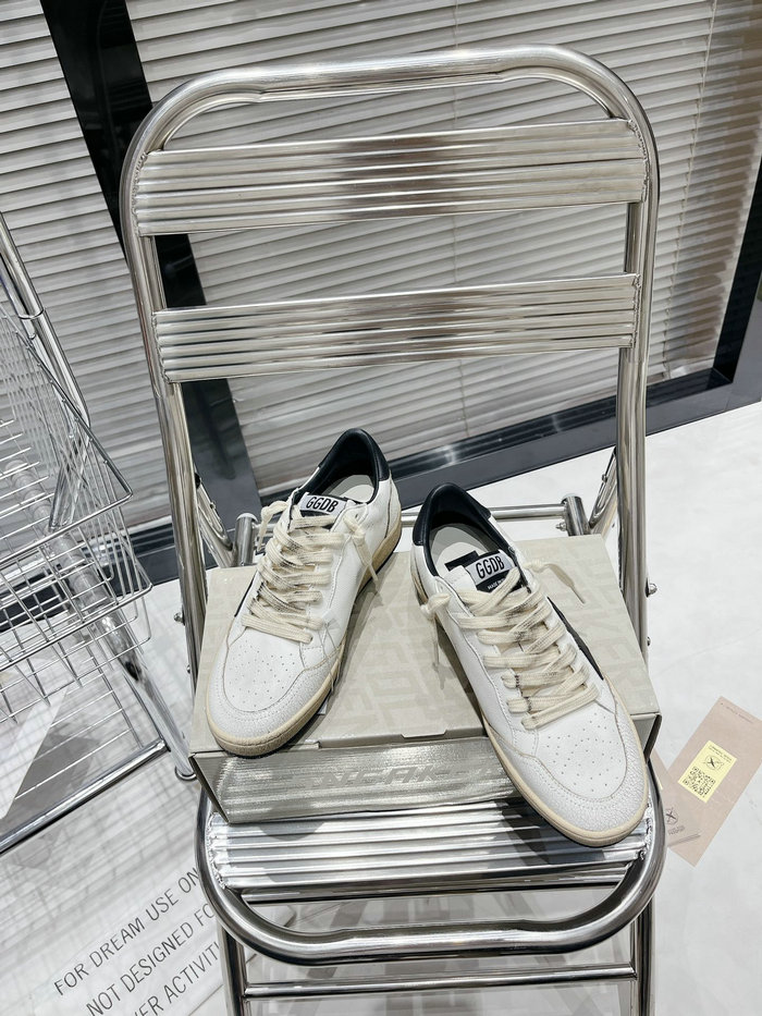 Golden Goose Calfskin Sneaker SNG082611