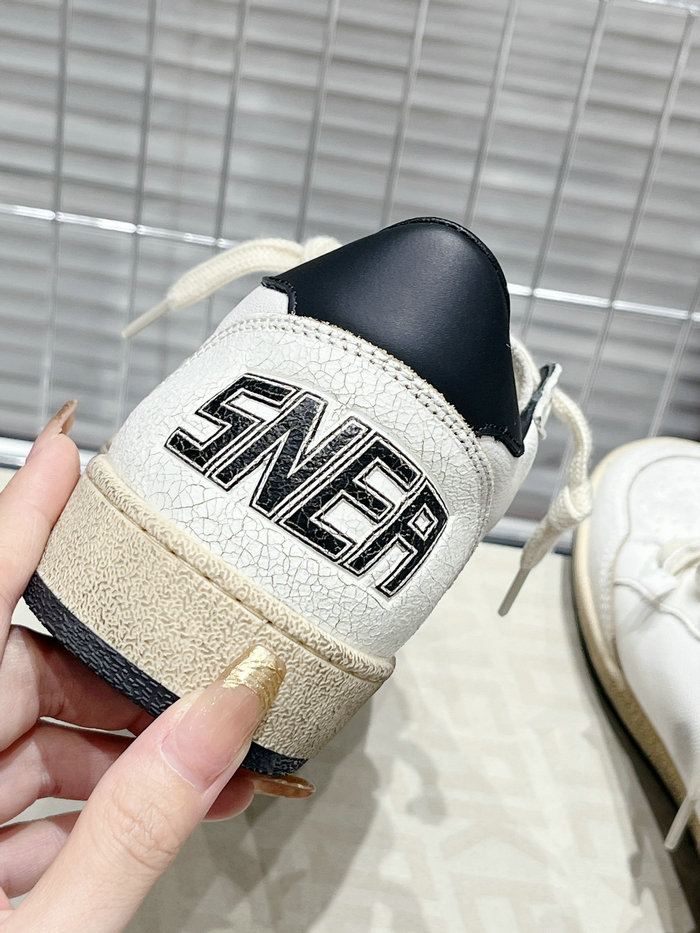 Golden Goose Calfskin Sneaker SNG082611