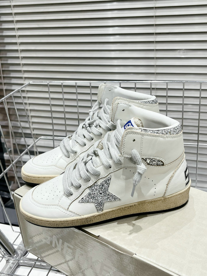 Golden Goose Calfskin Sneaker SNG082618