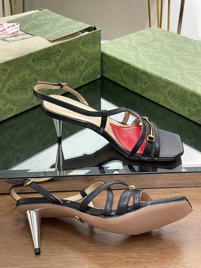 Gucci Sandals SNG082601
