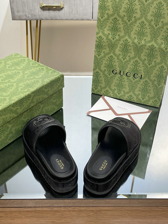 Gucci Slides SNG082302