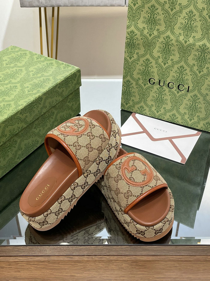 Gucci Slides SNG082304