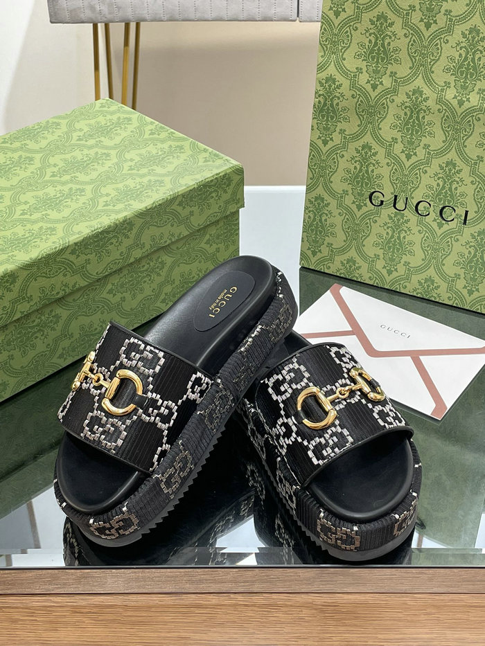 Gucci Slides SNG082305