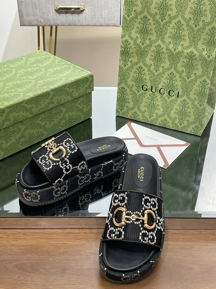 Gucci Slides SNG082305