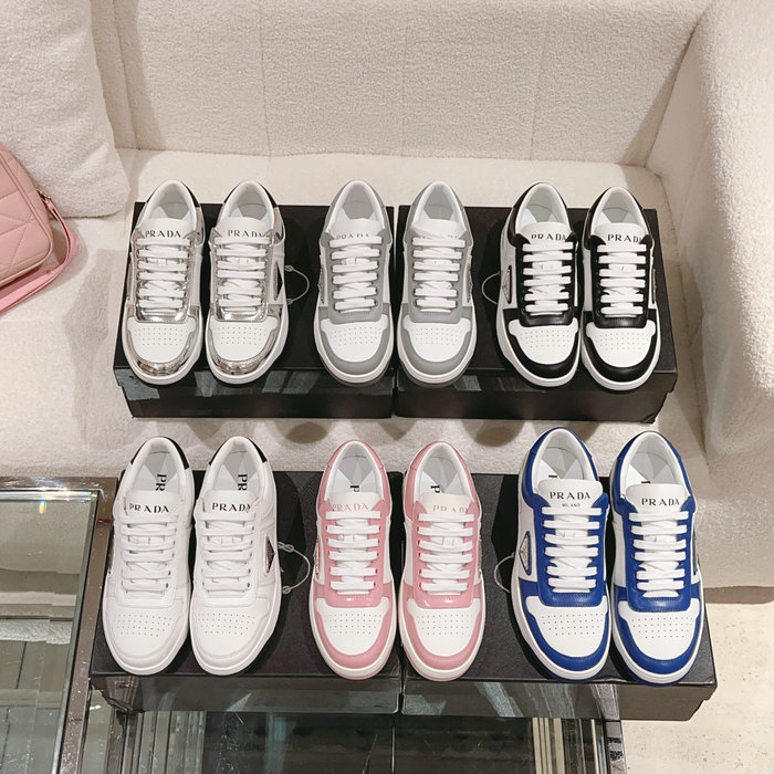Prada Leather Sneakers SNP082701