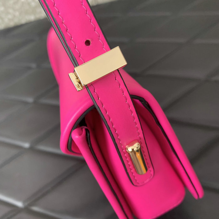 Small Valentino Garavani Shoulder Letter Bag Pink V5082