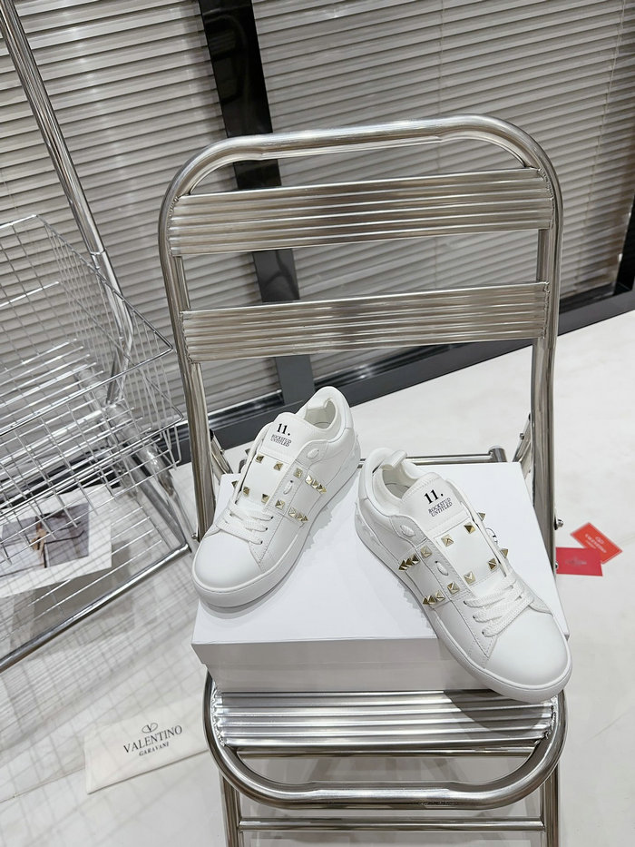 Valentino Sneakers SNV082301