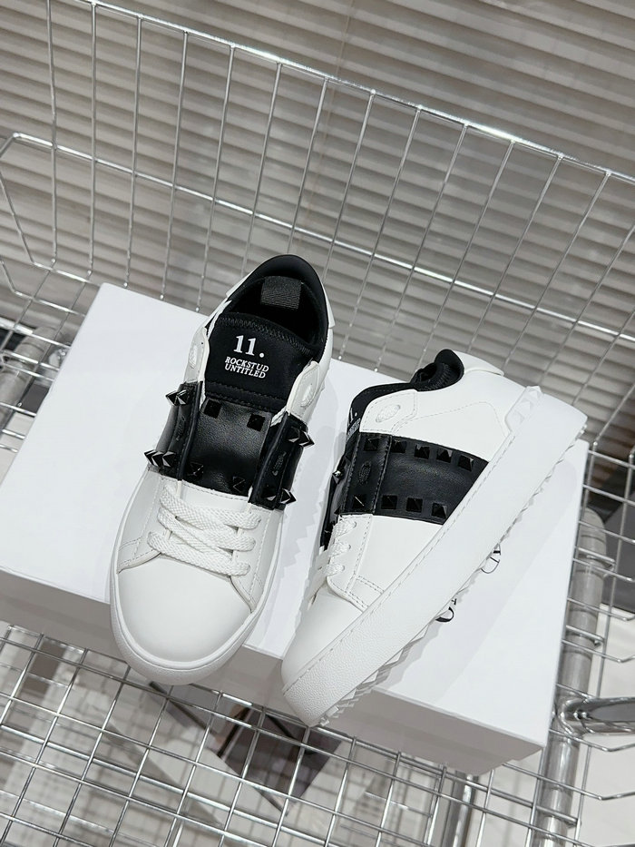 Valentino Sneakers SNV082303