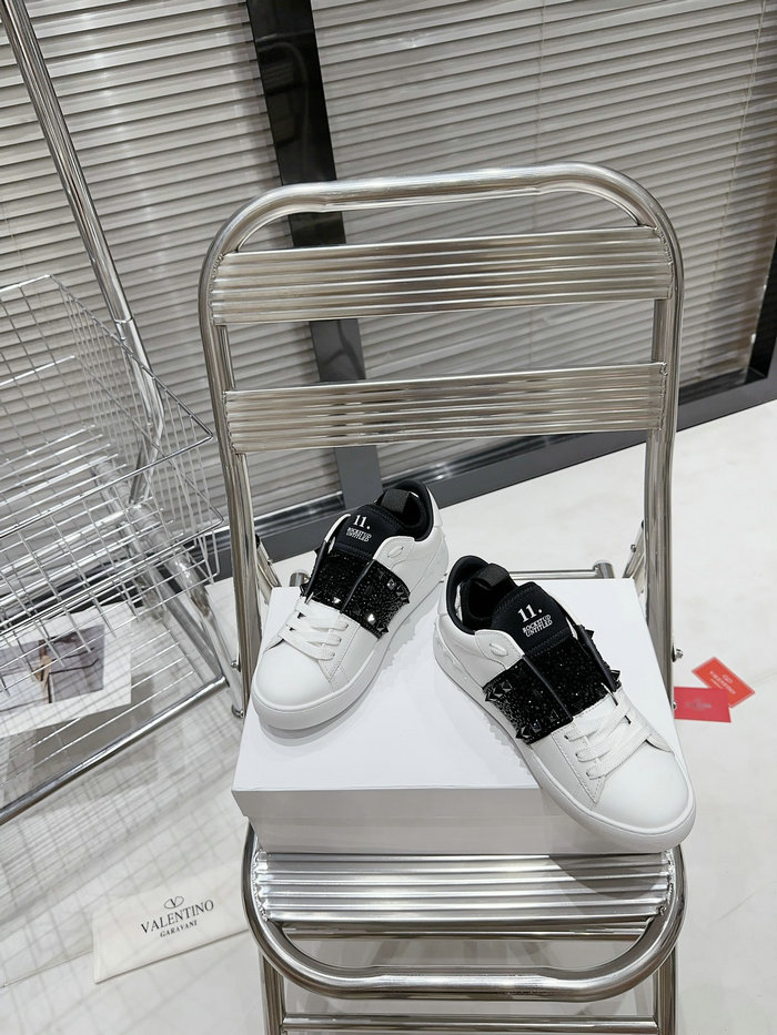 Valentino Sneakers SNV082307