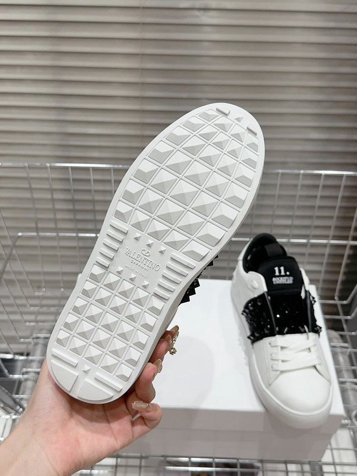 Valentino Sneakers SNV082307