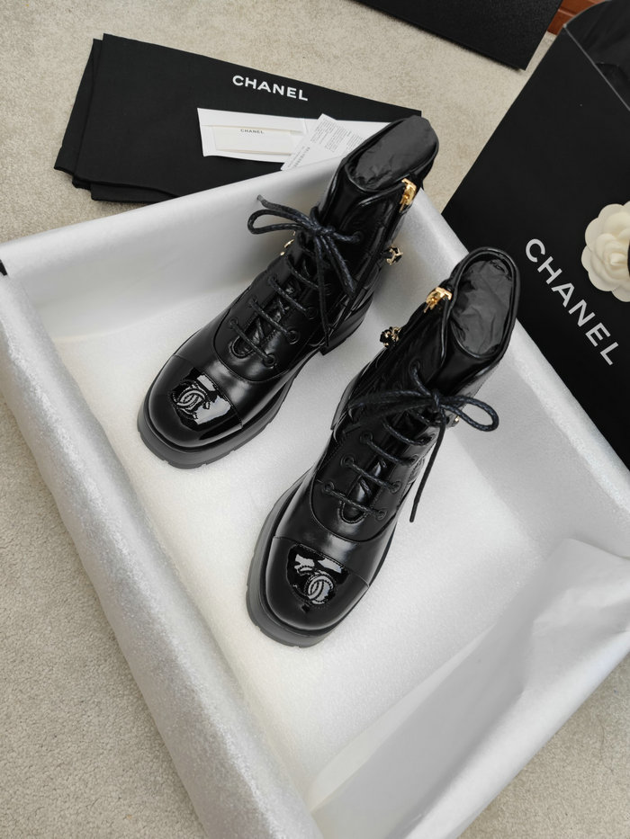 Chanel Leather Boots SNC090818