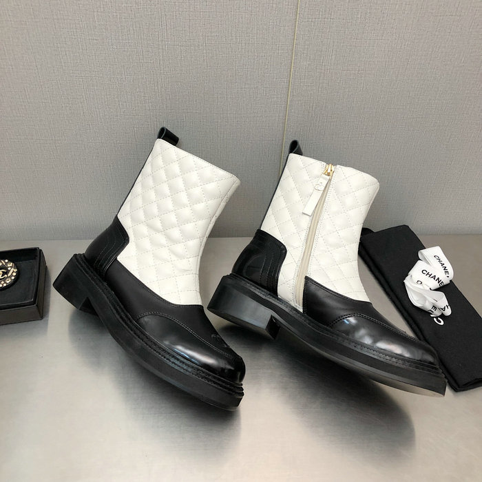 Chanel Leather Boots SNC090830