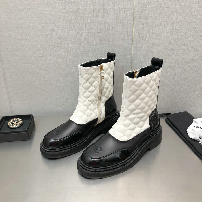 Chanel Leather Boots SNC090830