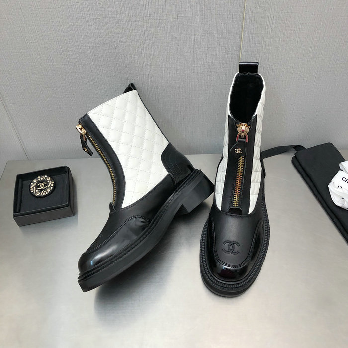 Chanel Leather Boots SNC090834