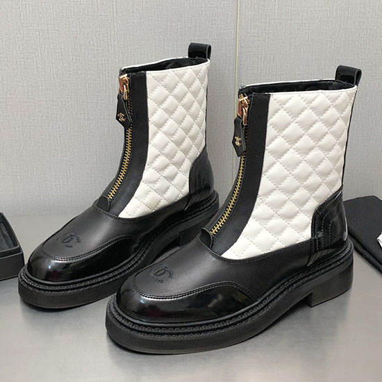 Chanel Leather Boots SNC090834