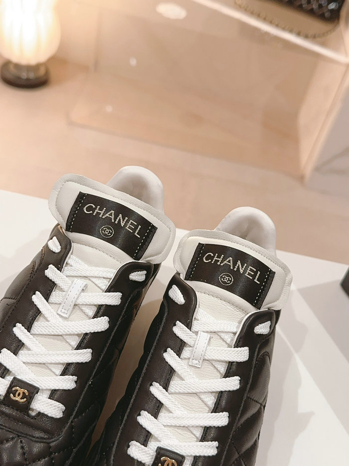 Chanel Sneakers SNC090806