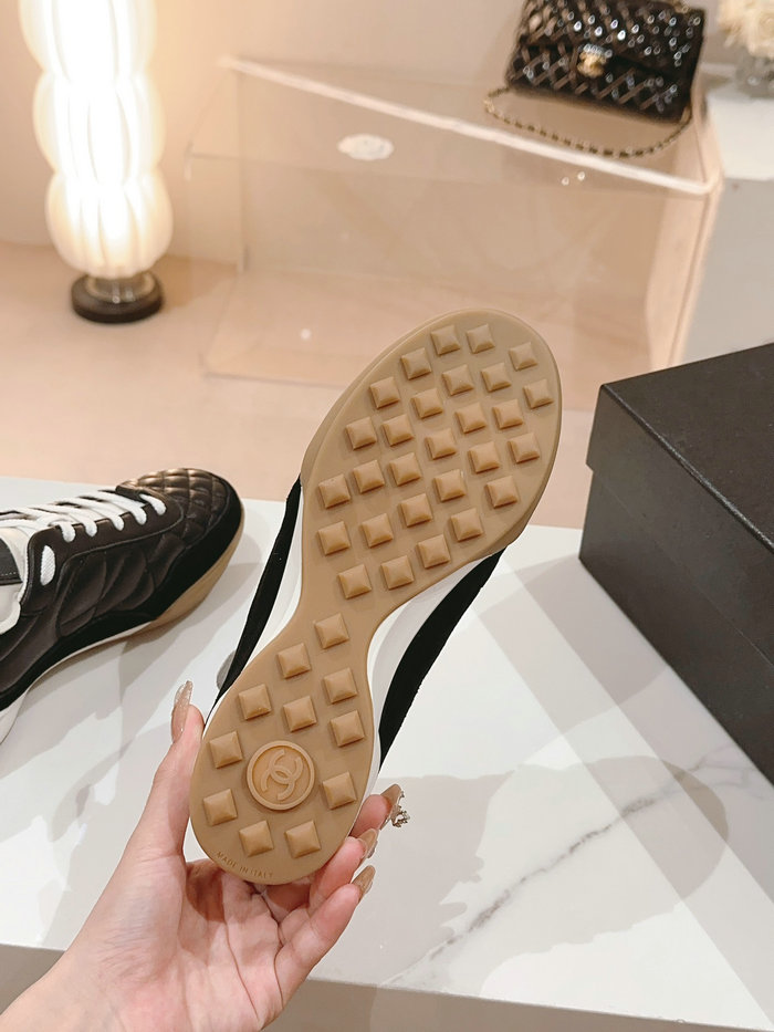 Chanel Sneakers SNC090806