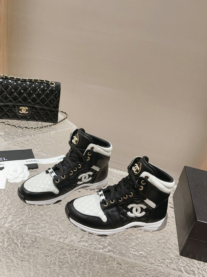 Chanel Sneakers SNC090813