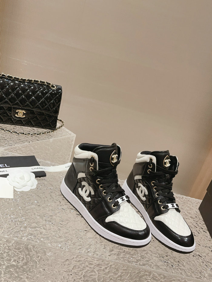 Chanel Sneakers SNC090814