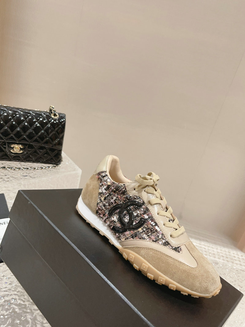 Chanel Sneakers SNC091304