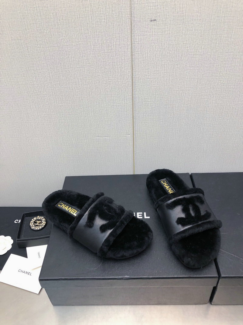 Chanel Wool Slippers SNC091301
