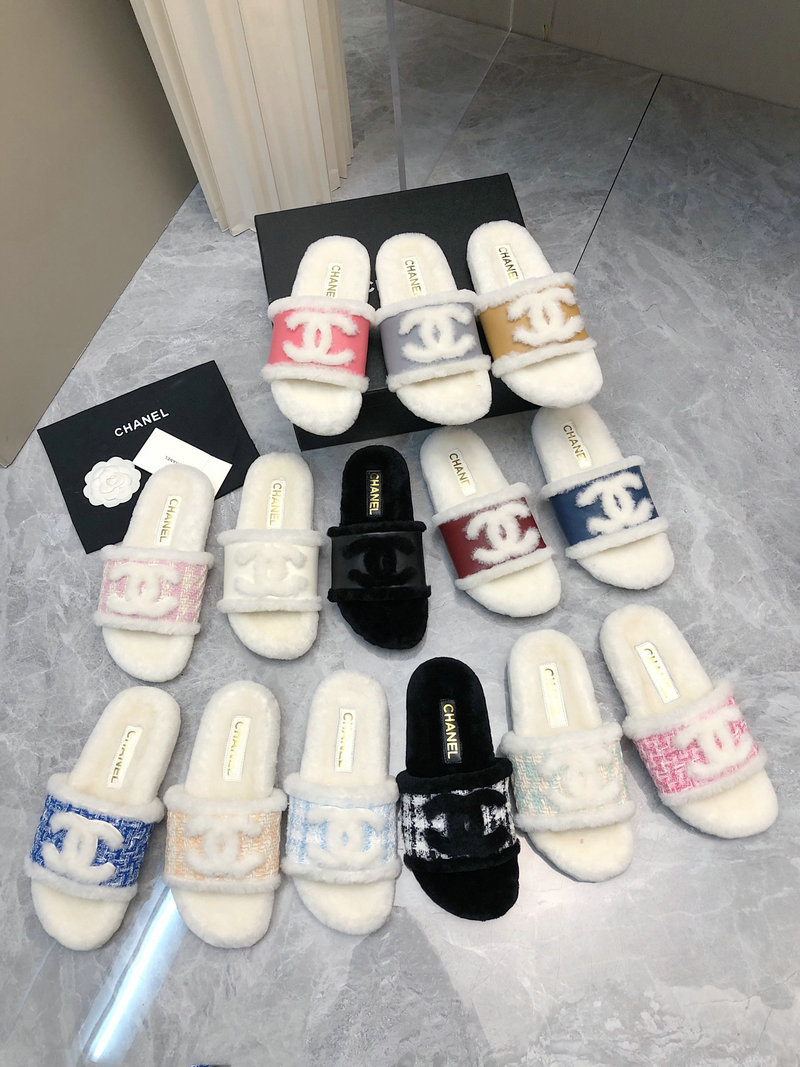 Chanel Wool Slippers SNC091301
