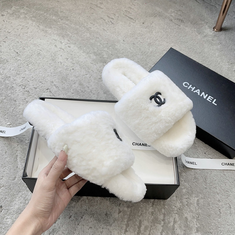 Chanel Wool Slippers SNC091303