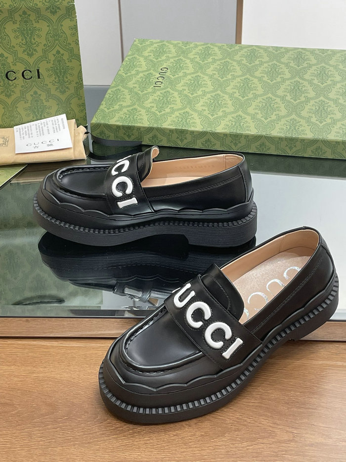 Gucci Loafers SNG090801