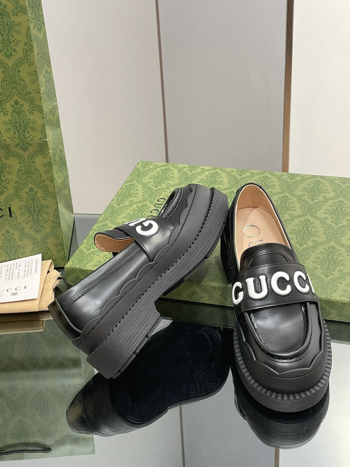 Gucci Loafers SNG090801