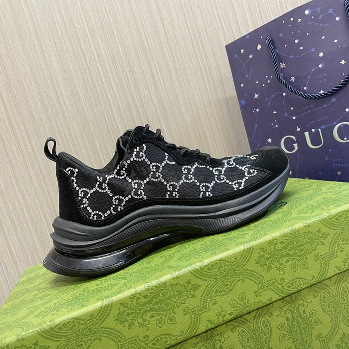 Gucci Run Sneakers SNG090807
