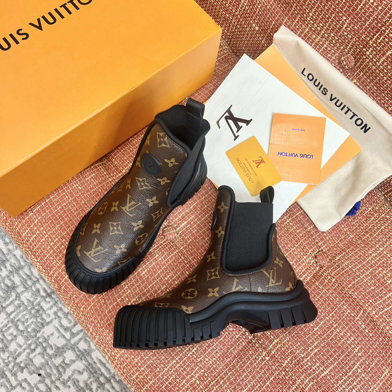 Louis Vuitton Boots SLL091301