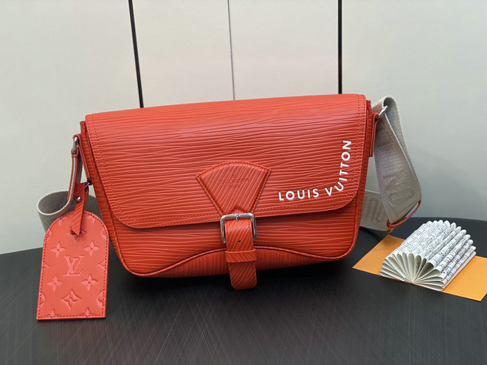 Louis Vuitton Montsouris Messenger Red M23097