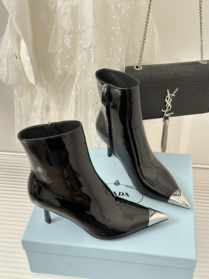 Prada Boots SNP091303