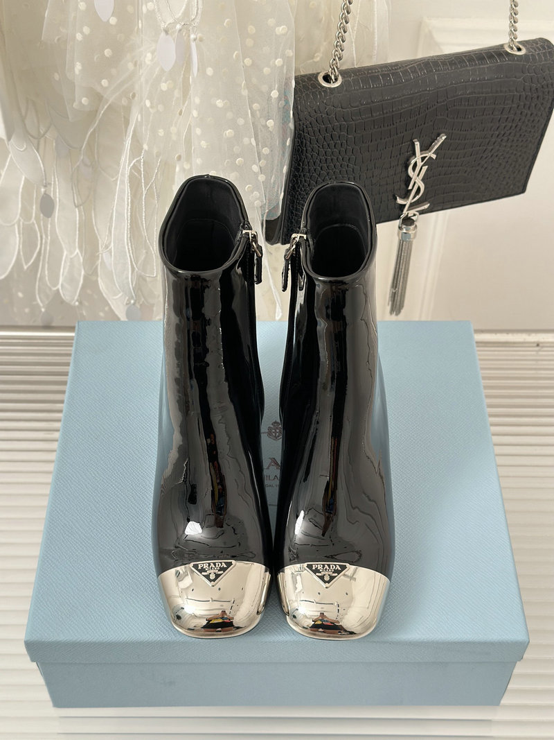 Prada Boots SNP091305