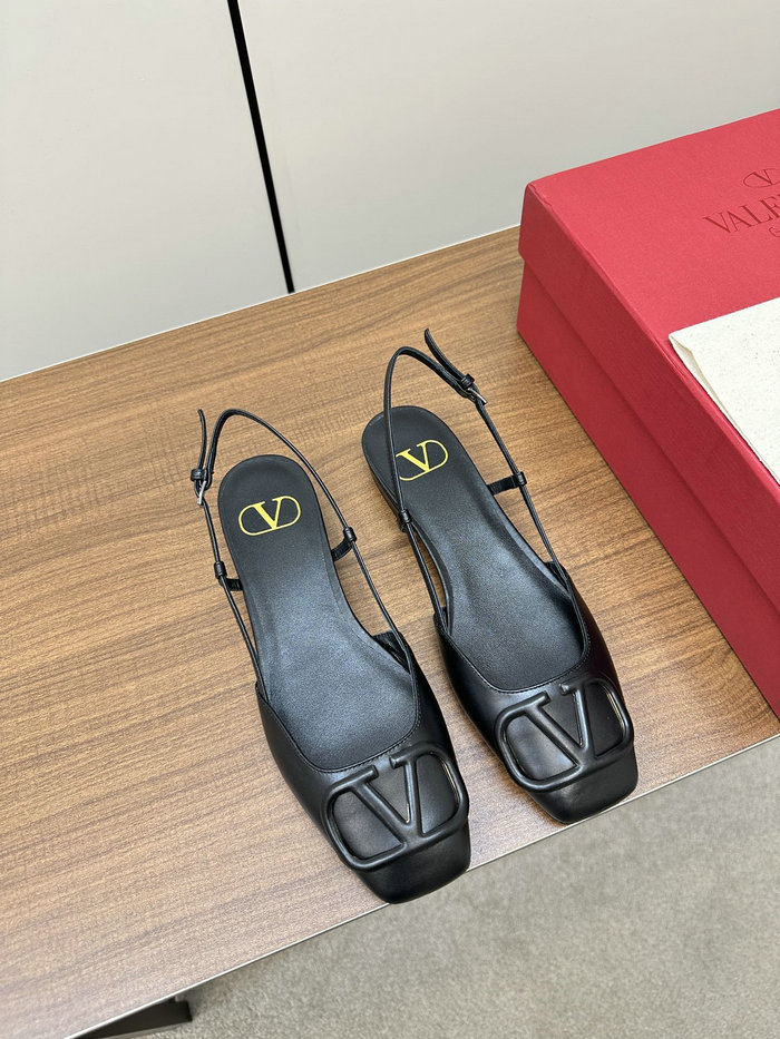 Valentino Flats SNV090801