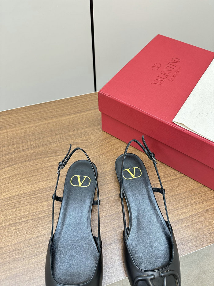 Valentino Flats SNV090801