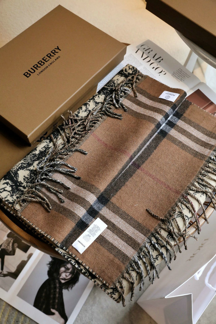 Burberry Scarf BS091301