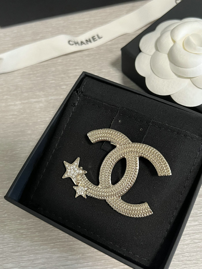 Chanel Brooch JCB091306