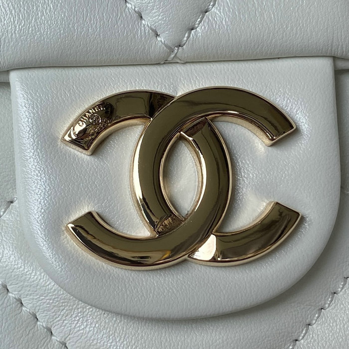 Chanel Calfskin Tote White AS4359
