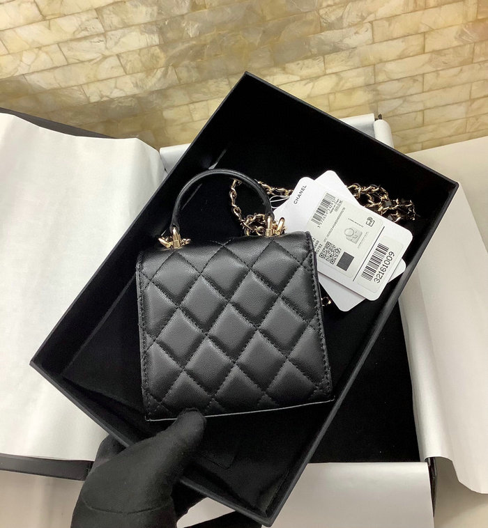 Chanel Clutch With Chain AP2682