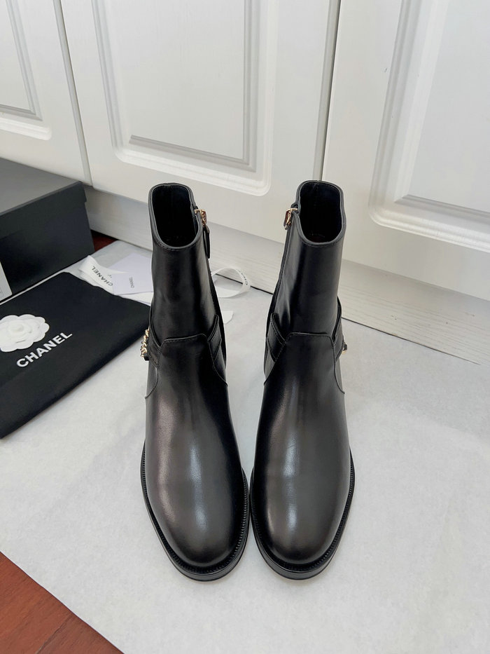 Chanel Leather Boots SDC092401