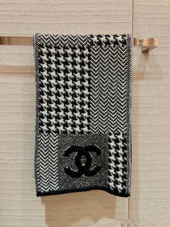 Chanel Scarf CS091302